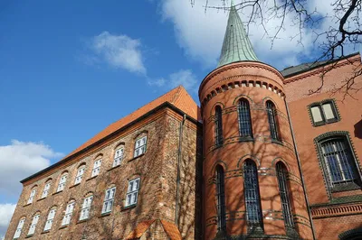 Uncover Lübeck's Medieval Secrets: A Hanseatic History Tour