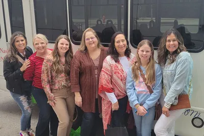 Nashville's Music Row Van Tour: See Studio B & More!