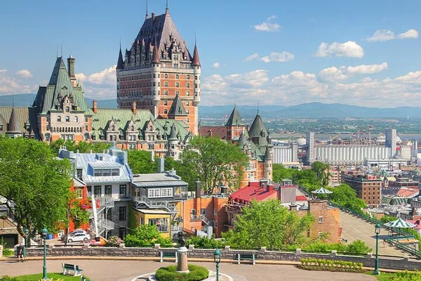 Quebec City Full-Day Tour & St. Lawrence River Cruise