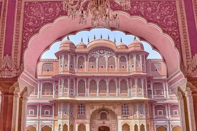 Unveiling India's Golden Triangle: A Luxurious 4-Day Expedition