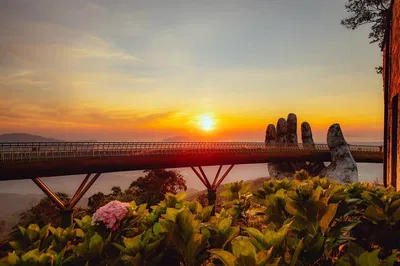 Da Nang: Ba Na Hills & Golden Bridge Private Tour
