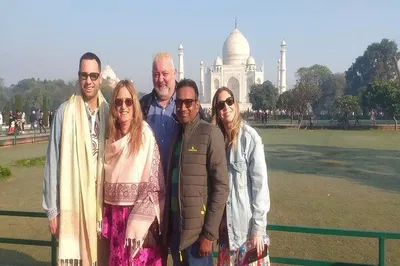 Witness the Taj Mahal's Sunrise Spectacle: A Delhi Day Trip