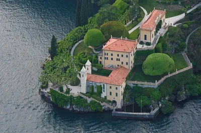 Unveiling Lake Como's Architectural Gems: A Villa Tour