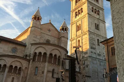 Modena's Cultural Gems: A Personalized Day Trip from Bologna
