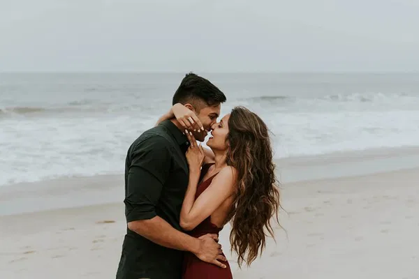 Goa Couple Photoshoot: Capture Your Love Story in Paradise
