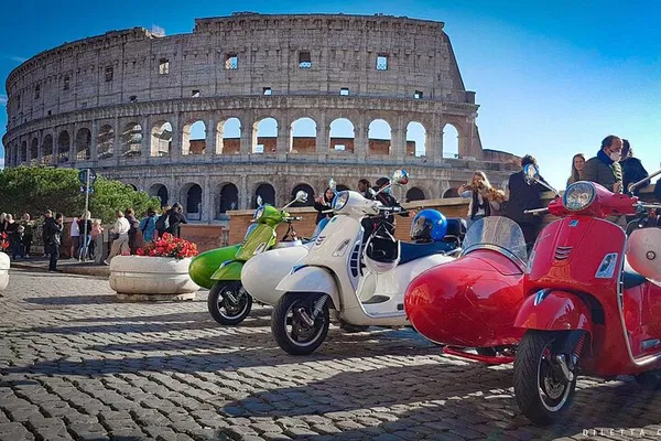 Rome Vespa Sidecar Tour: See Top Sights + Gelato!
