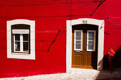 Uncover Madrid's Secrets: A Private Wine and Tapas Adventure