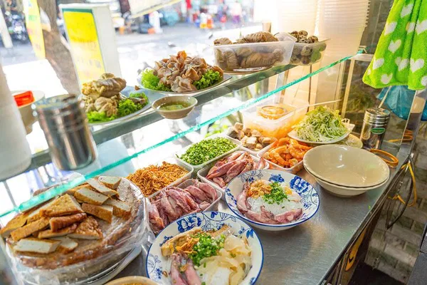 Nha Trang Food Tour: Scooter Adventure & Hidden Gems