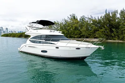 Miami Yachting Dreams: Private 42ft Luxury Awaits!