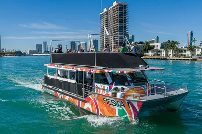 Miami's Millionaire Homes: Cruise into Luxury & Movie Magic!
