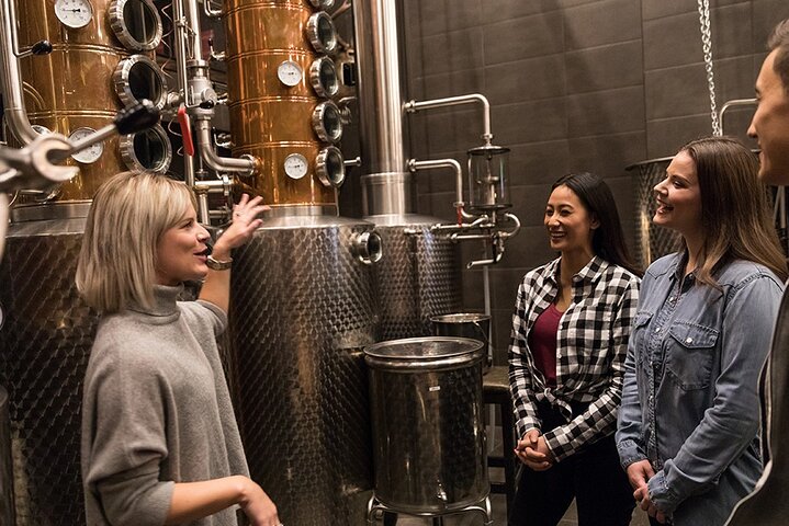 Unleash Your Inner Connoisseur: Banff's Park Distillery Tour & Craft Spirit Tasting!