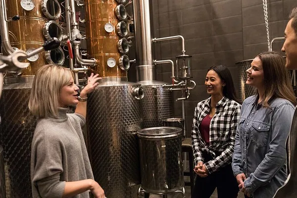 Unleash Your Inner Connoisseur: Banff's Park Distillery Tour & Craft Spirit Tasting!