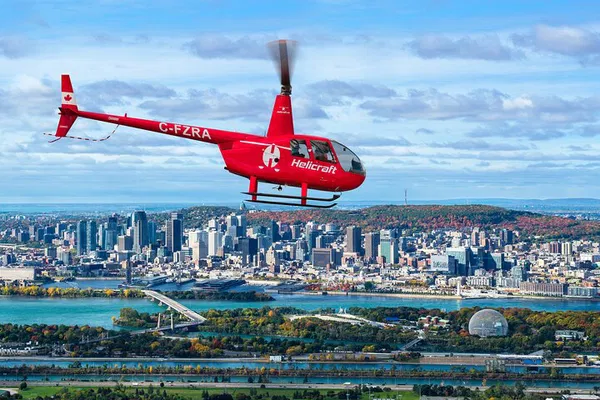 Montreal From Above: Unforgettable Helicopter Tour Experience