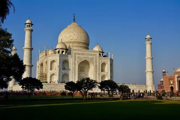 Unveiling India's Splendor: A 5-Day Golden Triangle Odyssey