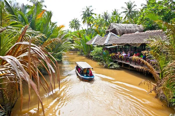 Cu Chi Tunnels & Mekong Delta: One-Day Small Group Tour