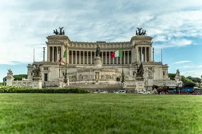 Unveiling Rome's Piazzas: A Personalized Walking Tour Through History