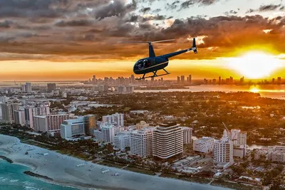 Miami Sunset Views: A Luxurious Private Helicopter Experience
