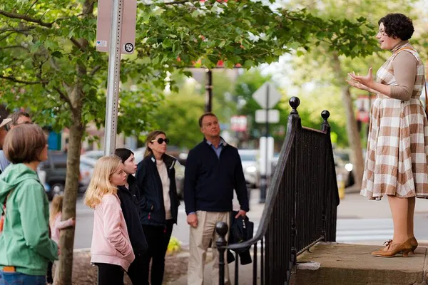 Newport's Colonial Secrets: History Walking Tour