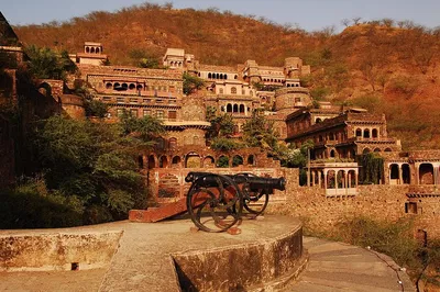 Neemrana Day Trip: Unveiling Rajasthan's Royal Heritage with a Luxurious Touch