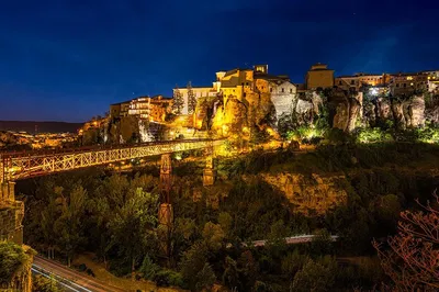 Cuenca's Enchanted Night: Guided Historical Tour