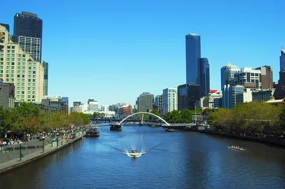Melbourne's Yarra River: A Tailored Walk Through Art, History, and Gardens