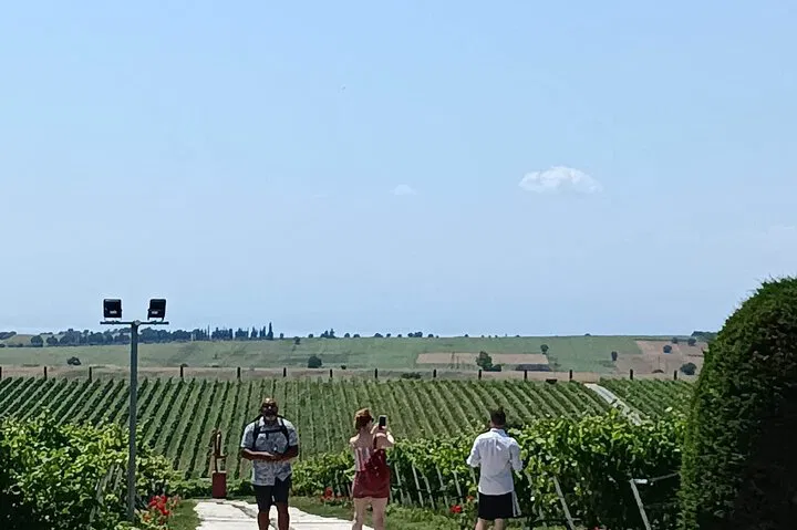 img0