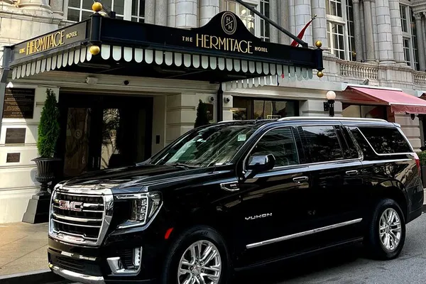 Nashville to Anywhere: Craft Your Ultimate Tennessee Day Trip!