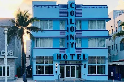 South Beach Food Tour: Art Deco, History & Bites