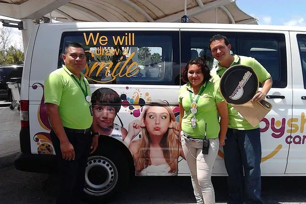 Stress-Free Cancun Airport Transfer: Private Ride to Isla Mujeres Ferry