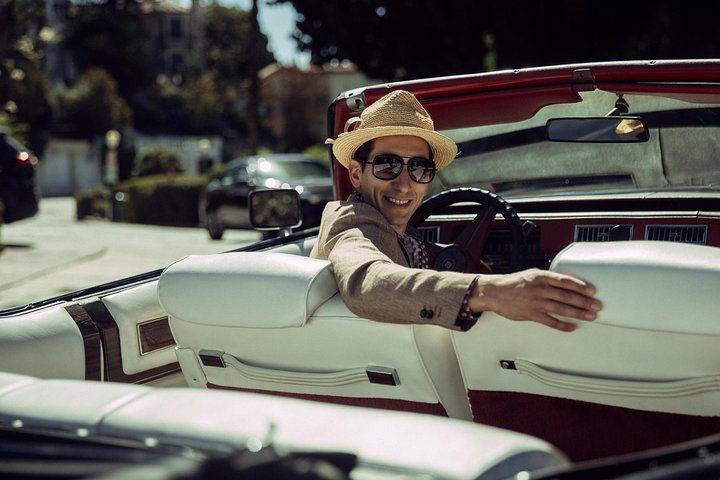 Cruise LA in Classic Style: A Convertible Car Tour