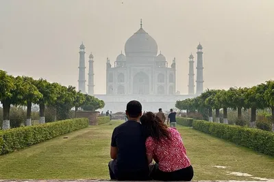 Unveiling India's Majesty: A Luxurious Golden Triangle Odyssey