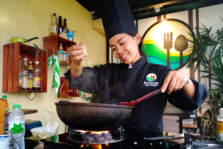 Unleash Your Inner Chef: A Khao Lak Thai Cooking Adventure