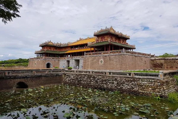 Uncover Hue's Hidden Gems: A Personalized City Tour