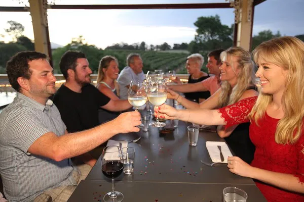 Hunter Valley Tastes: Wine, Cheese & Chocolate Tour