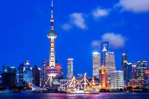 Shanghai Night River Cruise & Xinjiang Dinner Tour