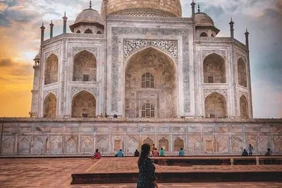 Sunrise Taj Mahal Tour from Delhi - Private Car