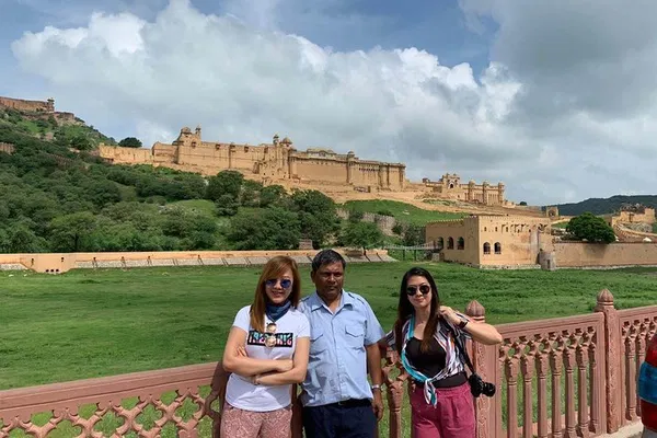 Discover India's Golden Triangle: A Personalized Tour with Raj Kumar Gupta