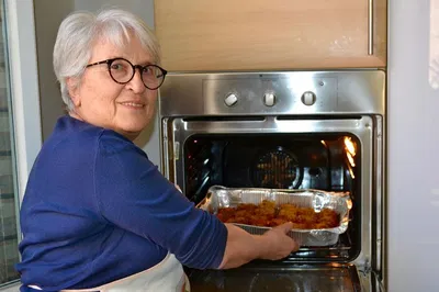 Unleash Your Inner Chef: Authentic Bolognese Pasta Class with a Local Expert!