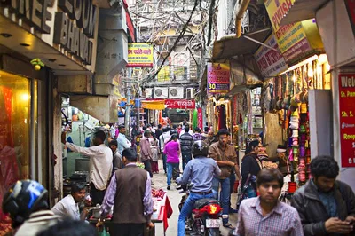 Step Back in Time: A Vibrant Chandni Chowk Walking Tour with Private Transfer