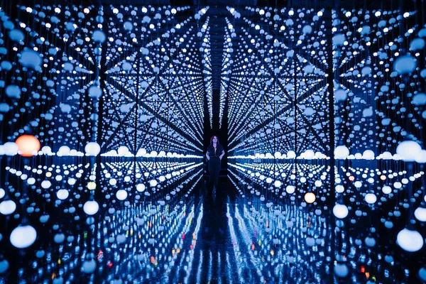 Hopscotch SA: Art, Tech, and Immersive Fun!