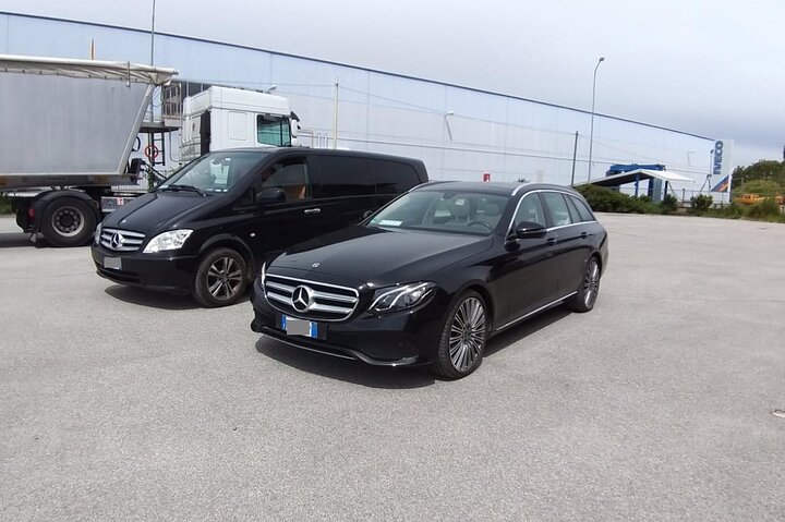 Stress-Free Belfast Airport Transfers: Private Door-to-Door Service to Lisburn