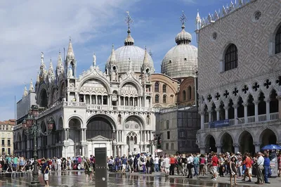 Doge's Palace & St. Mark's: Venice Guided Tour