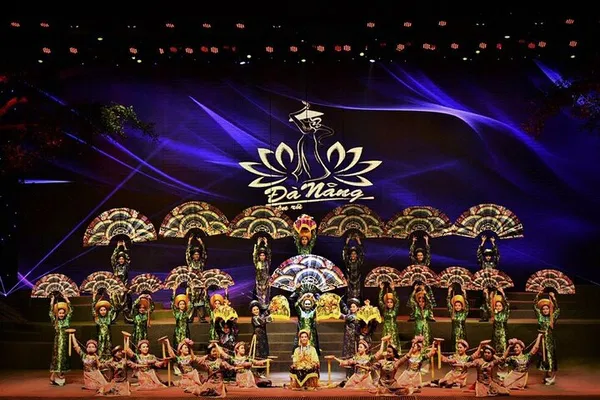 Enchanting Da Nang Show: A Cultural Symphony Awaits!