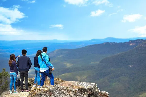 Uncover the Blue Mountains: A Personalized Private Tour from Sydney