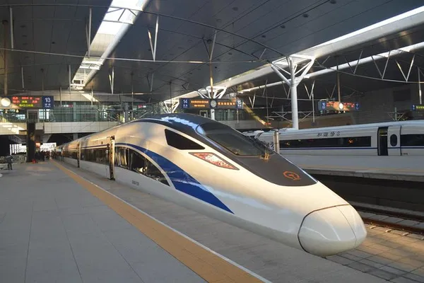 Hangzhou Highlights: A Private Bullet Train Adventure from Shanghai