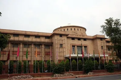 Delhi's Historical Gems: Museums & High Tea Journey
