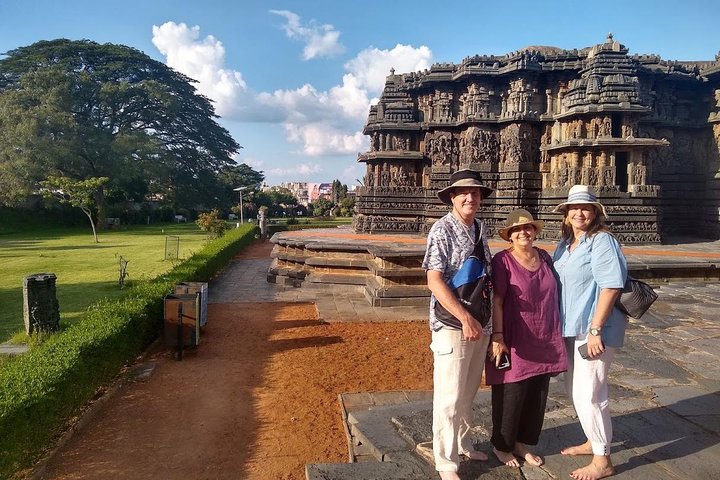 Unveiling Karnataka's Ancient Wonders: A Bangalore Day Trip to Shravanabelagola, Belur & Halebidu