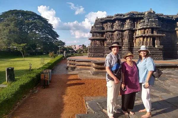 Unveiling Karnataka's Ancient Wonders: A Bangalore Day Trip to Shravanabelagola, Belur & Halebidu