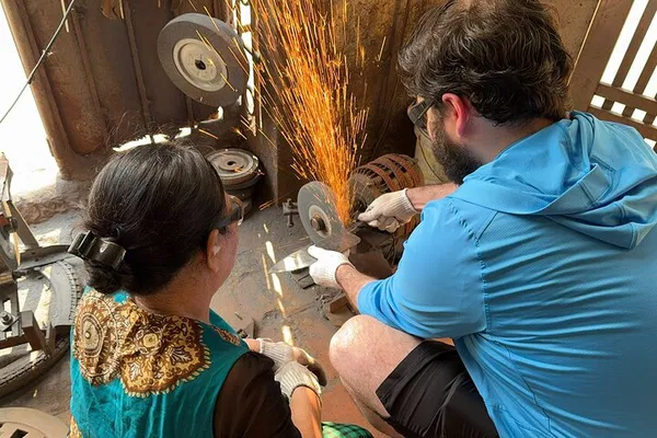 Hanoi: Craft Your Own Knife in Blacksmith Village!