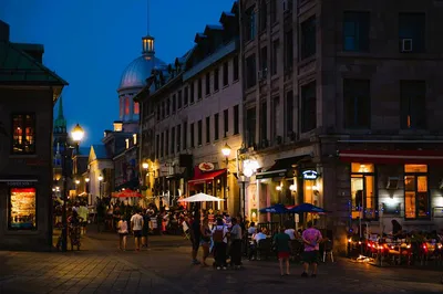 Unveiling Old Montreal: A Twilight Historical Walking Tour